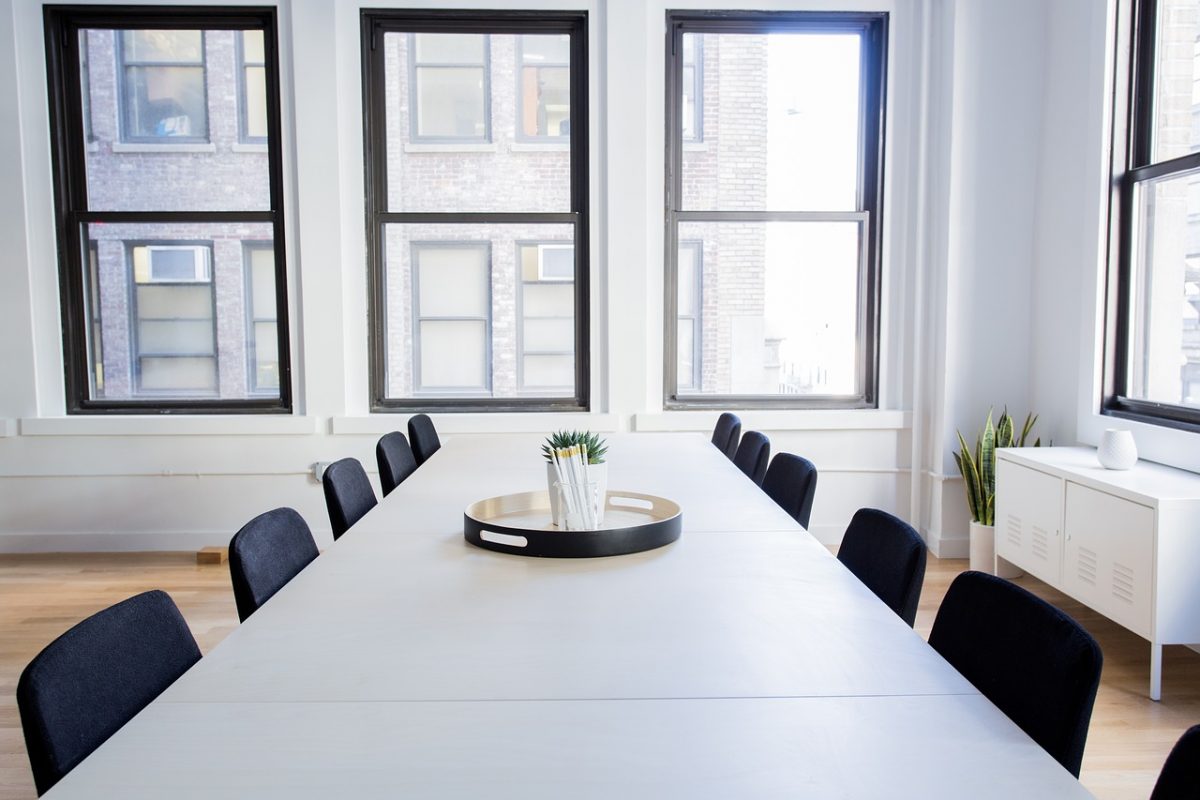 5 Benefits of Keeping a Clean and Tidy Workspace